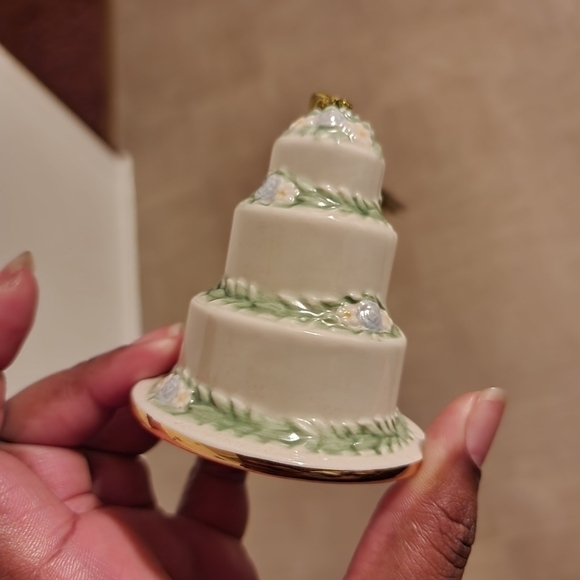 LENOX 2021 Our 1st Christmas Together Wedding Cake Porcelain Ornament (2) - Picture 2 of 7